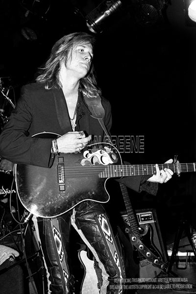 URBAN, KEITH   3    (12" x 8"  15" x 10"  18" x 12")