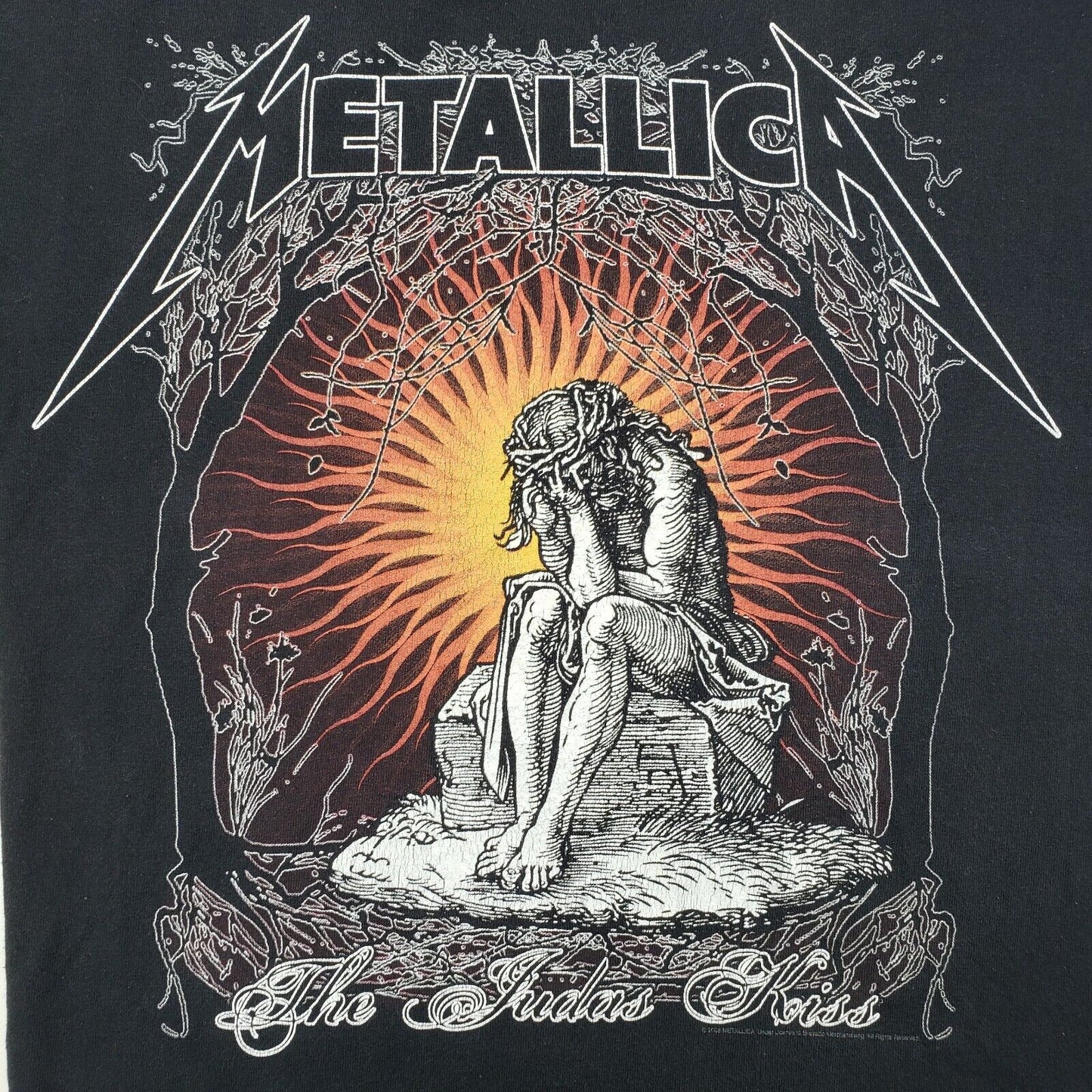 METALLICA UNISEX T SHIRT - THE JUDAS KISS     L