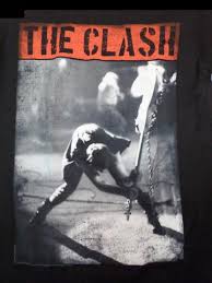 CLASH - SMASHING GUITAR ----- L
