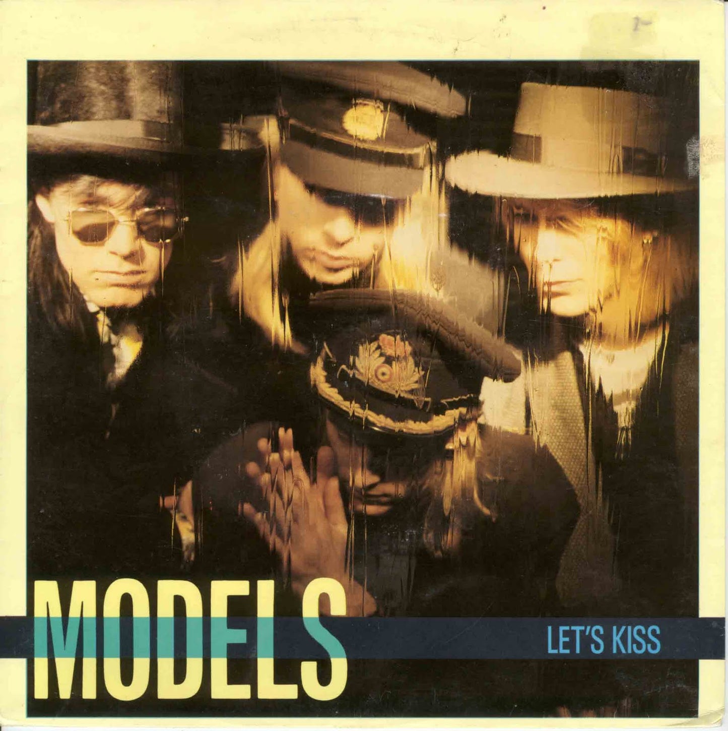 MODELS - LET'S KISS