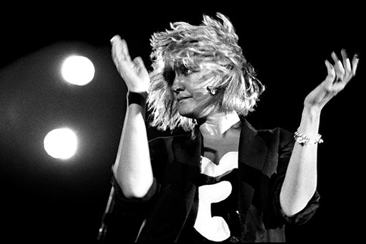 RENEE GEYER   (12" x 8")