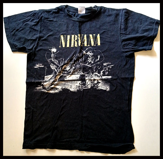 NIRVANA - OUTLINE LIVE Med Preloved