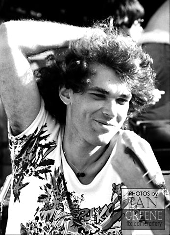 HUNTER. MARC 1980 (14" x 9.25" )