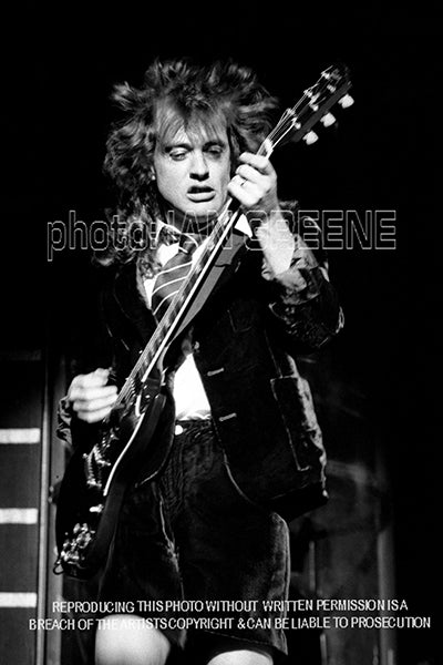 AC/DC - ANGUS 1  (12" x 8"  15"x10"  18"x12"  21"x14")