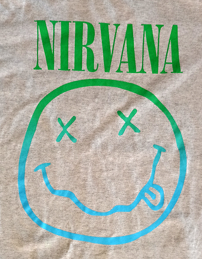 ... NIRVANA - HAPPY FACE LONG SLEEVE ....medium